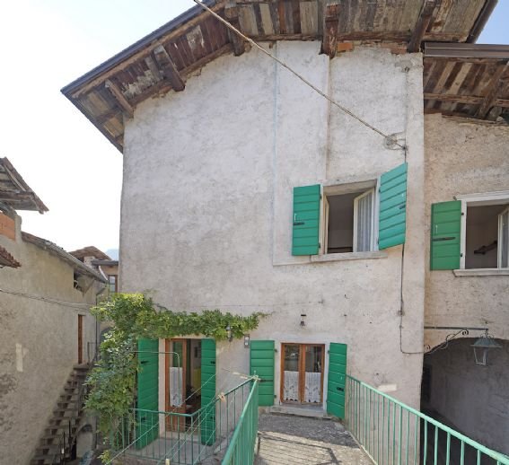 Rustico zum Kauf 120.000 € 5 Zimmer 200 m²<br/>Wohnfläche ab sofort<br/>Verfügbarkeit Vicolo Barchet, 4 Tremosine sul Garda 25010