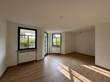 Studio zur Miete 410 € 1,5 Zimmer 42 m² frei ab sofort Wassergasse 4 Ketschendorf Coburg 96450