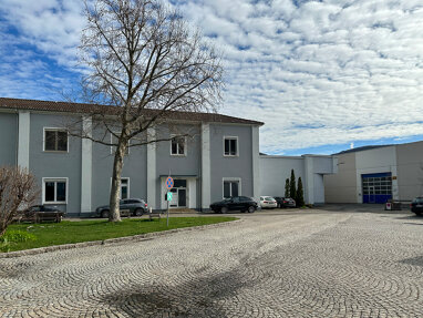 Lagerhalle zur Miete Provisionsfrei 1.820 m² Lagerfläche teilbar ab 632 m² Wilhelmstraße 162 Unterhausen Lichtenstein 72805