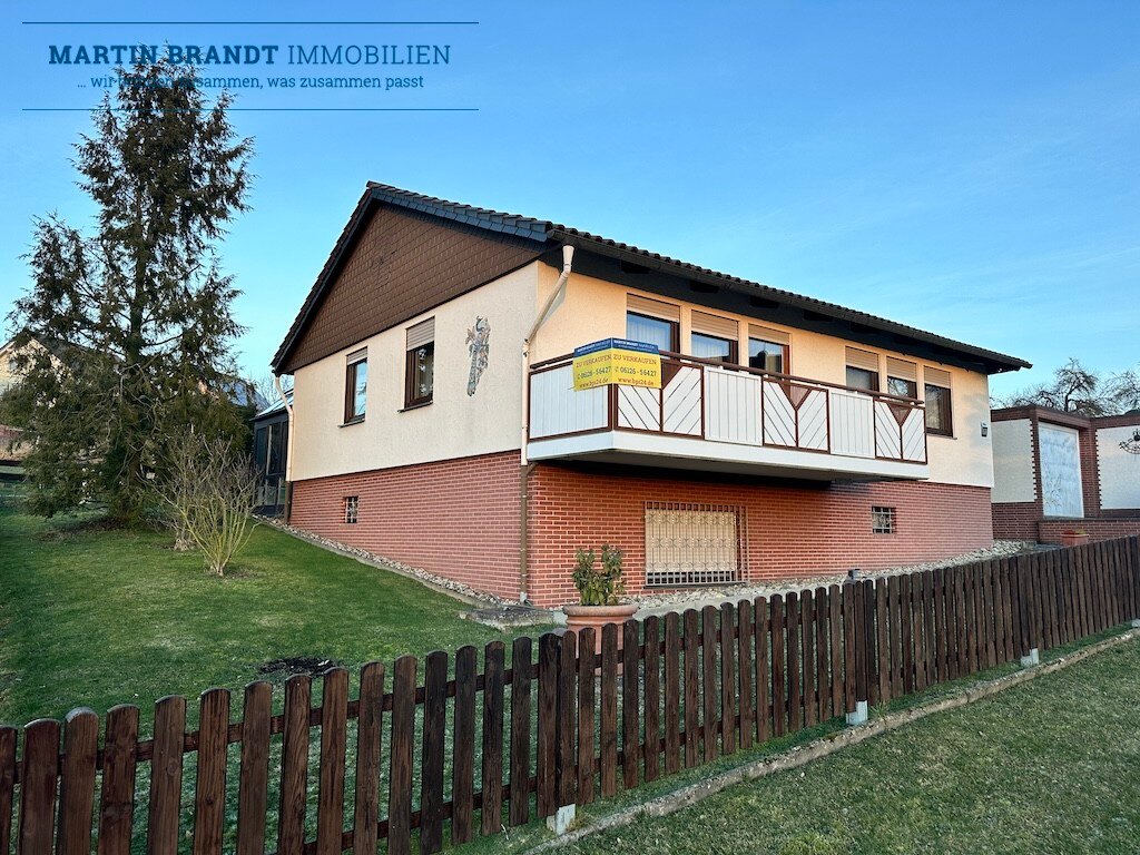 Einfamilienhaus zum Kauf 349.000 € 4 Zimmer 135 m² 1.069 m² Grundstück Holzhausen Hohenstein / Holzhausen über Aar 65329