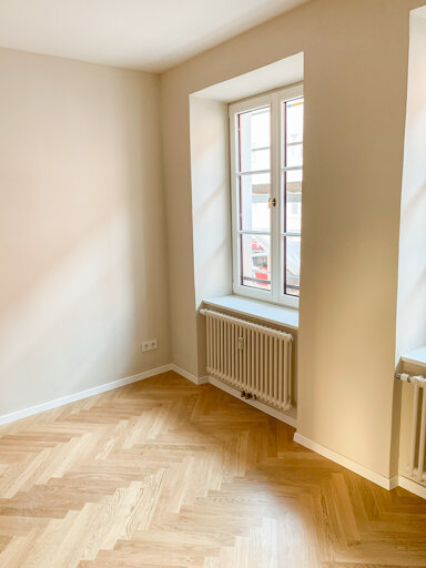 Wohnung zur Miete 2.200 € 2 Zimmer 55,4 m² 1. Geschoss frei ab 01.12.2024 Reichenbachstraße 38 Gärtnerplatz München 80469