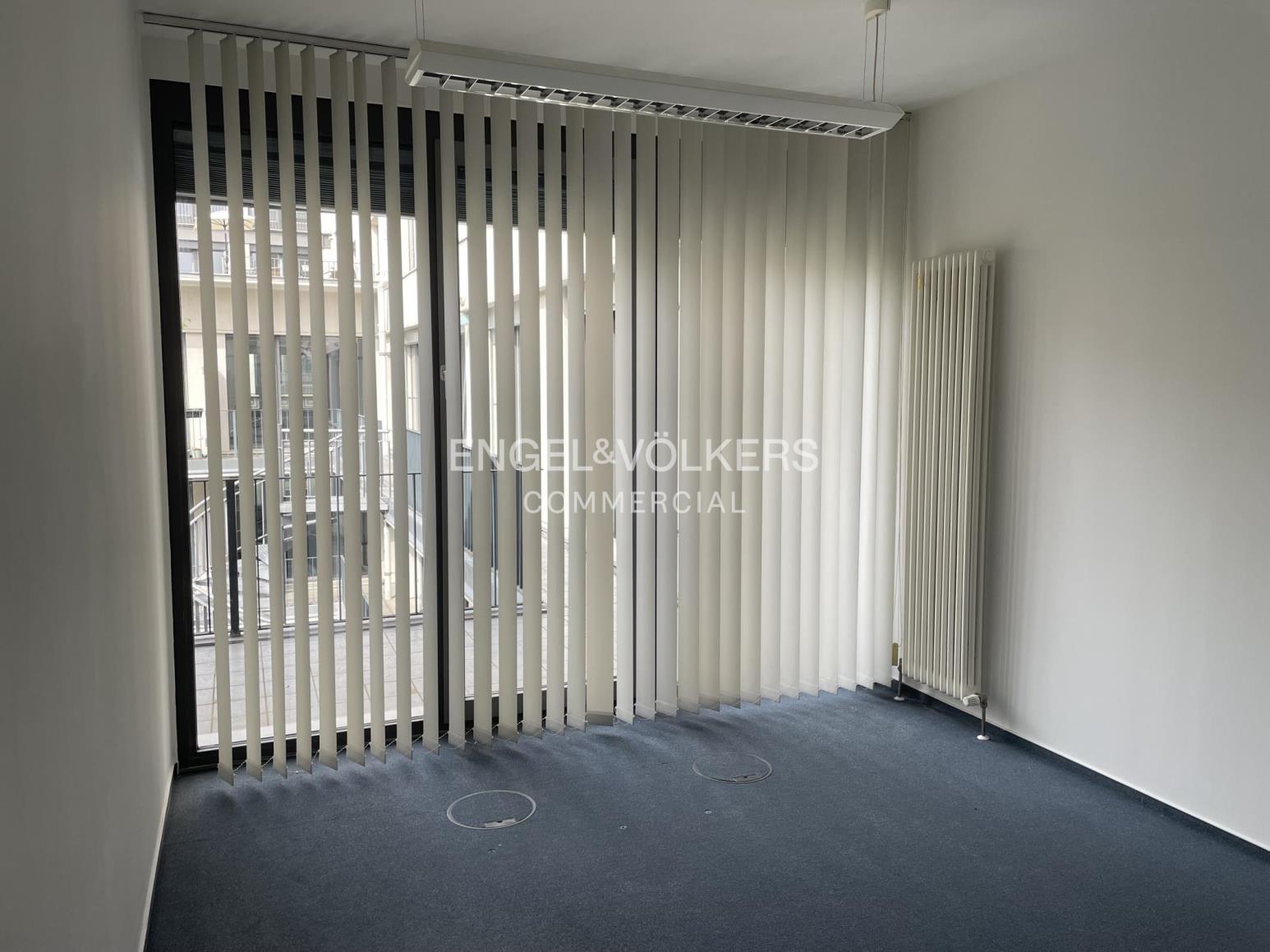 Büro-/Praxisfläche zur Miete 24,50 € 271 m²<br/>Bürofläche ab 271 m²<br/>Teilbarkeit Mitte Berlin 10117