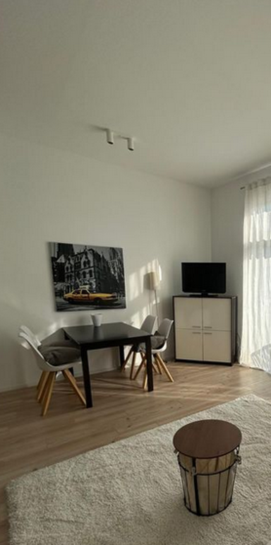 2 Zimmer Wohnung im deals EFH in Büdelsdorf zu vermieten