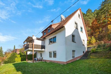 Mehrfamilienhaus zum Kauf 299.000 € 7 Zimmer 134,3 m² 477 m² Grundstück Nagold Nagold 72202