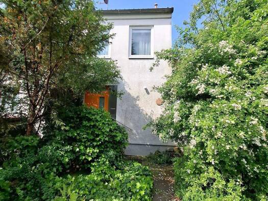 Reihenendhaus zur Miete 1.300 € 4 Zimmer 118 m² 514,5 m² Grundstück frei ab sofort Forstmeisterweg 104 St. Gertrud Lübeck 23568