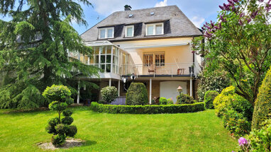 Haus zum Kauf 595.000 € 6 Zimmer 220 m² 910 m² Grundstück Bitburg Bitburg 54634
