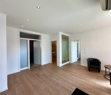 Praxisfläche zur Miete 940 € 4 Zimmer 97 m² Bürofläche Steinbach Baden-Baden 76534