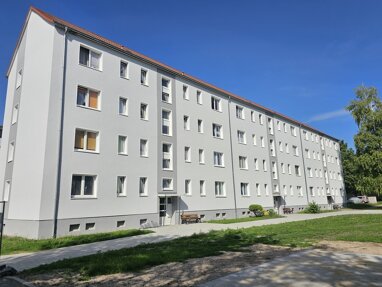Wohnung zur Miete 417 € 4 Zimmer 69,4 m² Erdgeschoss Goethestraße 60 Braunsbedra Braunsbedra 06242