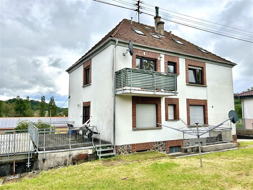 Haus zum Kauf 221.000 € 9 Zimmer 195 m²<br/>Wohnfläche 367 m²<br/>Grundstück Ottweiler Ottweiler 66564