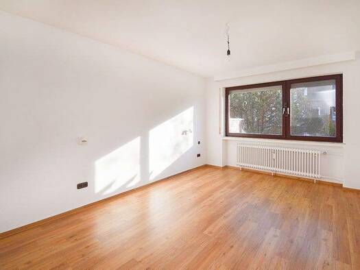 Wohnung zur Miete 1.250 € 5 Zimmer 106 m² Alt-Langenhagen Langenhagen 30853