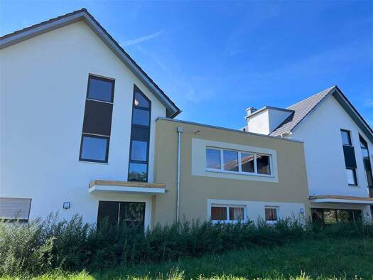 Wohnung zur Miete 1.130 € 3,5 Zimmer 100,6 m² frei ab sofort Wippingen Blaustein 89134