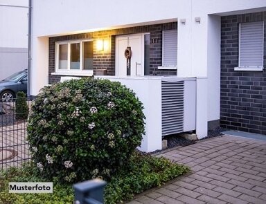 Einfamilienhaus zum Kauf 252.100 € 7 Zimmer 240 m² 2.023 m² Grundstück Krainhagen Obernkirchen 31683