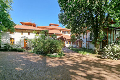 Haus zum Kauf 3.600.000 € 7 Zimmer 345 m² 8.779 m² Grundstück Gifhorn Gifhorn 38518