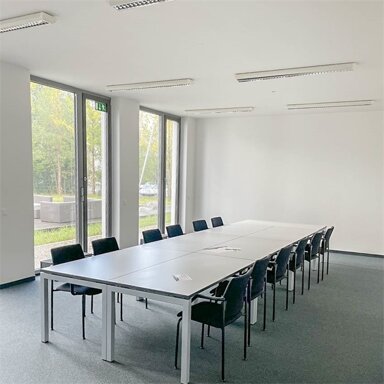 Bürofläche zur Miete 18 € 1.242 m² Bürofläche teilbar ab 289 m² Obersendling München 81379