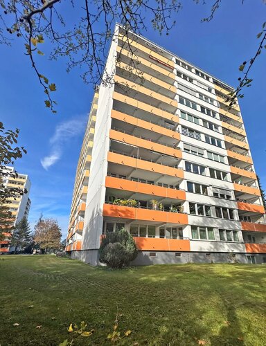 Wohnung zum Kauf 495.000 € 4 Zimmer 111 m² EG frei ab sofort Johann-Strauß-Str. 6 Unterhaching 82008