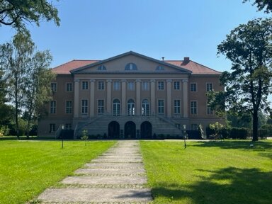 Schloss zum Kauf 78.204 m² Grundstück Garzau Garzau-Garzin 15345