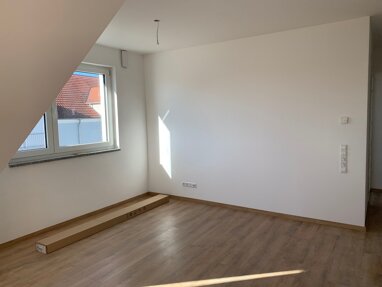 Wohnung zur Miete 570 € 2 Zimmer 56,8 m² 2. Geschoss Thannhausen Thannhausen 86470
