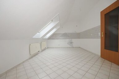 Wohnung zur Miete 339 € 2 Zimmer 61 m² 3. Geschoss Bosestraße 20 Mitte - Nord 121 Zwickau 08056