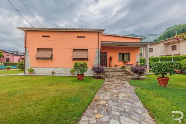 Villa zum Kauf 780.000 € 5 Zimmer 375 m² 1.300 m² Grundstück frei ab sofort Gallicano 55027