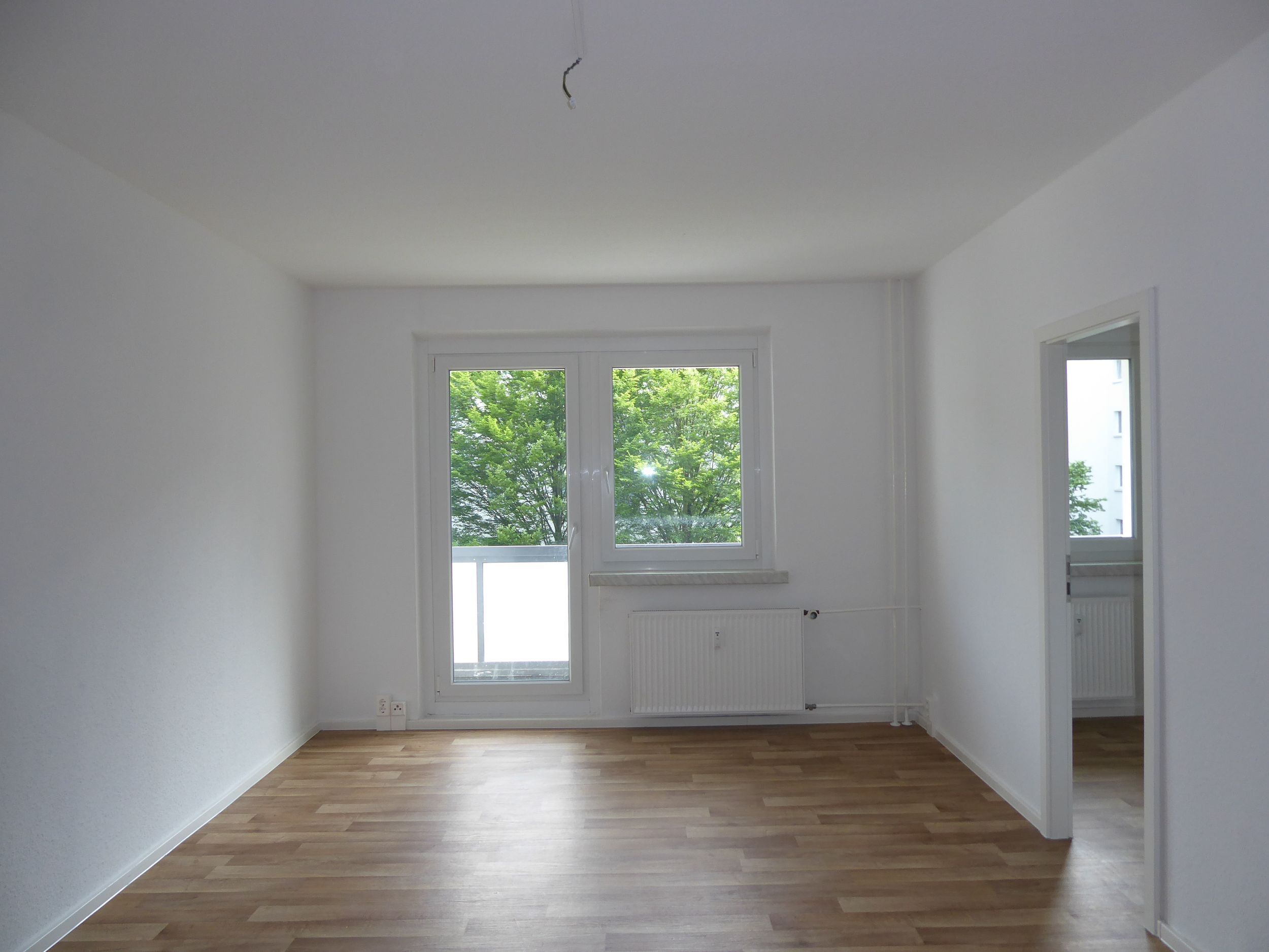 Wohnung zum Kauf 189.000 € 2 Zimmer 54 m²<br/>Wohnfläche 4. Stock<br/>Geschoss Ab sofort<br/>Verfügbarkeit Kastanienallee 144 Hellersdorf Berlin 12627