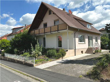 Einfamilienhaus zum Kauf provisionsfrei 189.000 € 6 Zimmer 167 m² 715 m² Grundstück frei ab sofort Großwenkheim Münnerstadt 97702