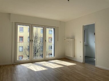 Wohnung zur Miete 595 € 1 Zimmer 31,9 m² 3. Geschoss Pirckheimerstraße Nürnberg 90409