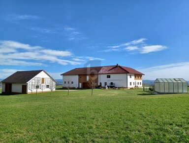 Bauernhaus zum Kauf 8 Zimmer 250 m² 150.000 m² Grundstück Steinzen 4084