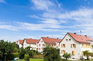 Mehrfamilienhaus zum Kauf 8.500 € 10 Zimmer 233 m² 133 m² Grundstück Ronneburg Ronneburg 07580