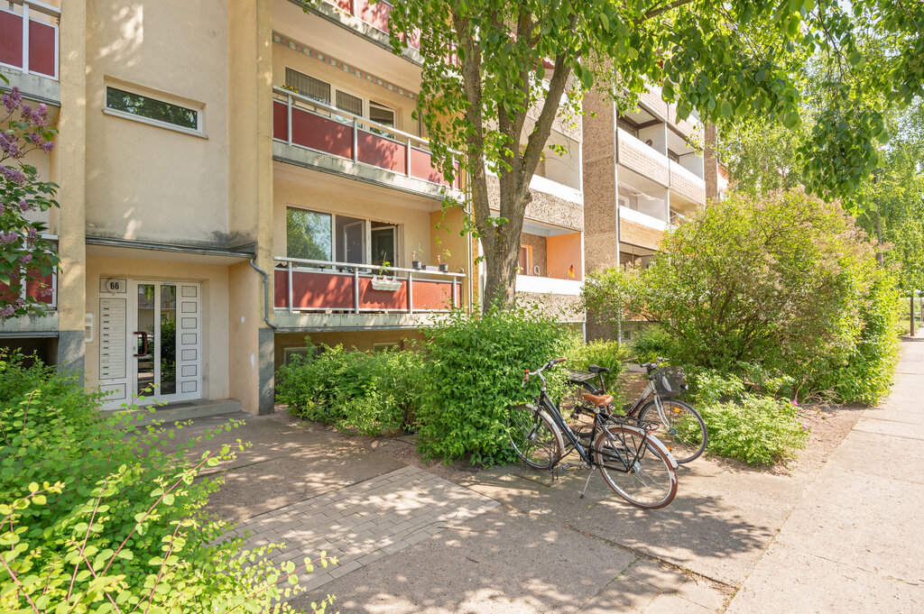 Wohnung zur Miete 329 € 3 Zimmer 62,8 m²<br/>Wohnfläche 4. Stock<br/>Geschoss Cölpiner Straße 68 Industrieviertel Neubrandenburg 17034