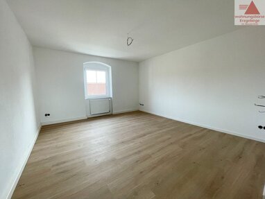 Wohnung zur Miete 646,87 € 3 Zimmer 86,3 m² Lindenstraße 35 Aue 08280