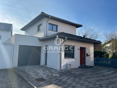 Einfamilienhaus zur Miete 1.300 € 4 Zimmer 127 m² 330 m² Grundstück Planungsbezirk 401 Straubing / Kagers 94315