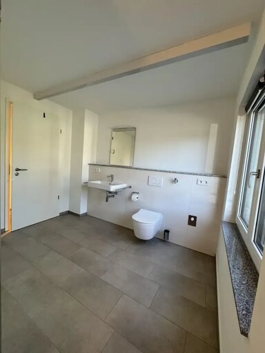 Wohnung zur Miete 700 € 4 Zimmer 103 m² Radolfzeller Straße 5 Markelfingen Radolfzell am Bodensee 78315