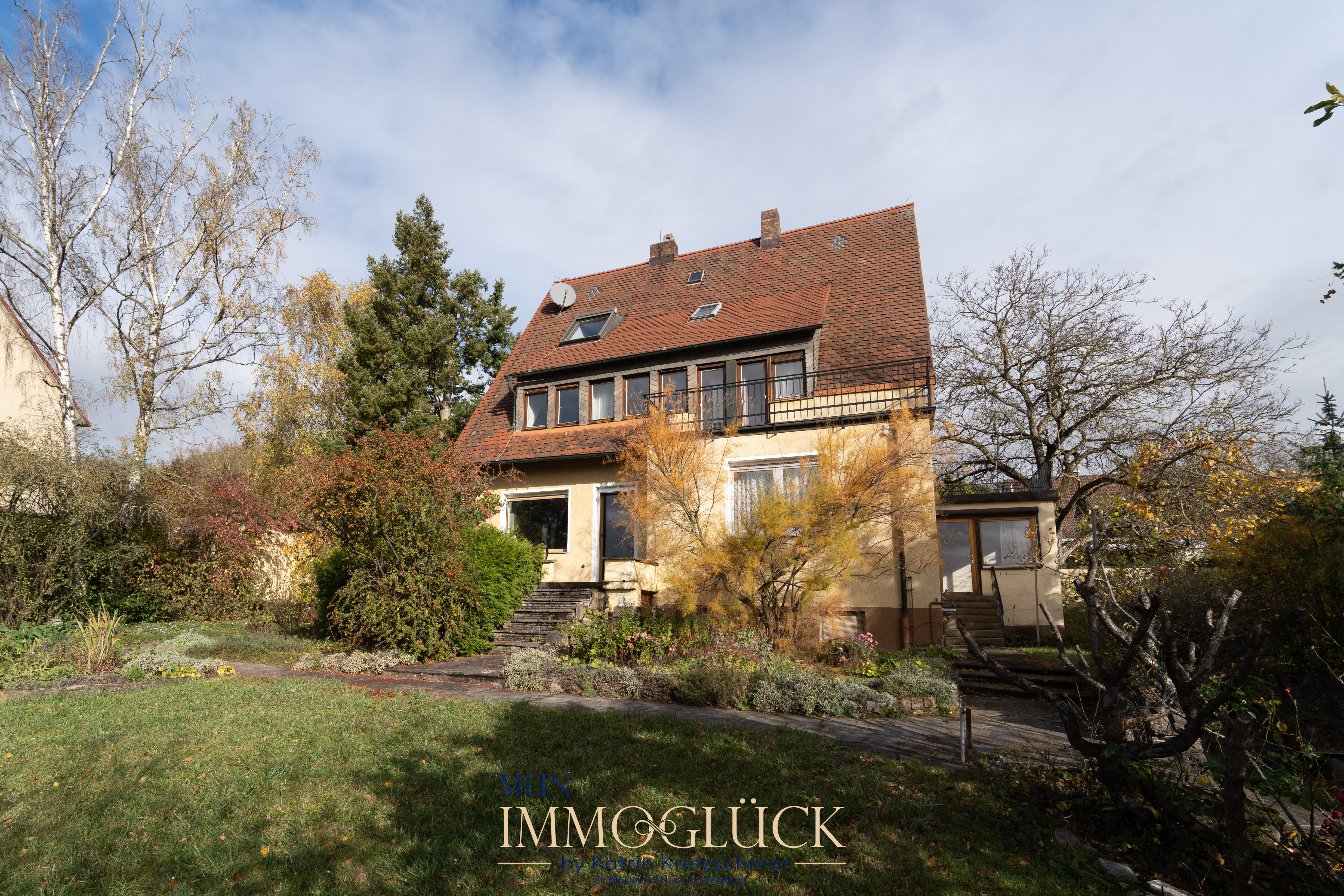 Einfamilienhaus zum Kauf 369.000 € 7 Zimmer 181 m²<br/>Wohnfläche 1.480 m²<br/>Grundstück Scheinfeld Scheinfeld 91443