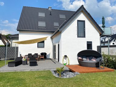 Mehrfamilienhaus zum Kauf Provisionsfrei 16 Zimmer 320 m² 810 m² Grundstück Fredegrasstraße 12 Bad Westernkotten Erwitte 59597