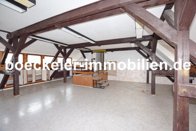 Büro-/Praxisfläche zur Miete provisionsfrei 915 € 4 Zimmer 183 m² Bürofläche Naumburg Naumburg 06618