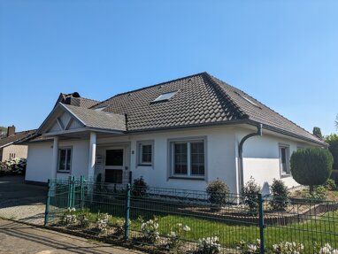 Bungalow zum Kauf 350.000 € 8 Zimmer 227 m² 1.052 m² Grundstück Emstek Emstek 49685