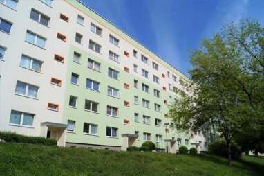 Wohnung zur Miete 450 € 4 Zimmer 68,7 m² Erdgeschoss Julius-Fucik-Straße 19 Pößneck,Stadt Pößneck 07381
