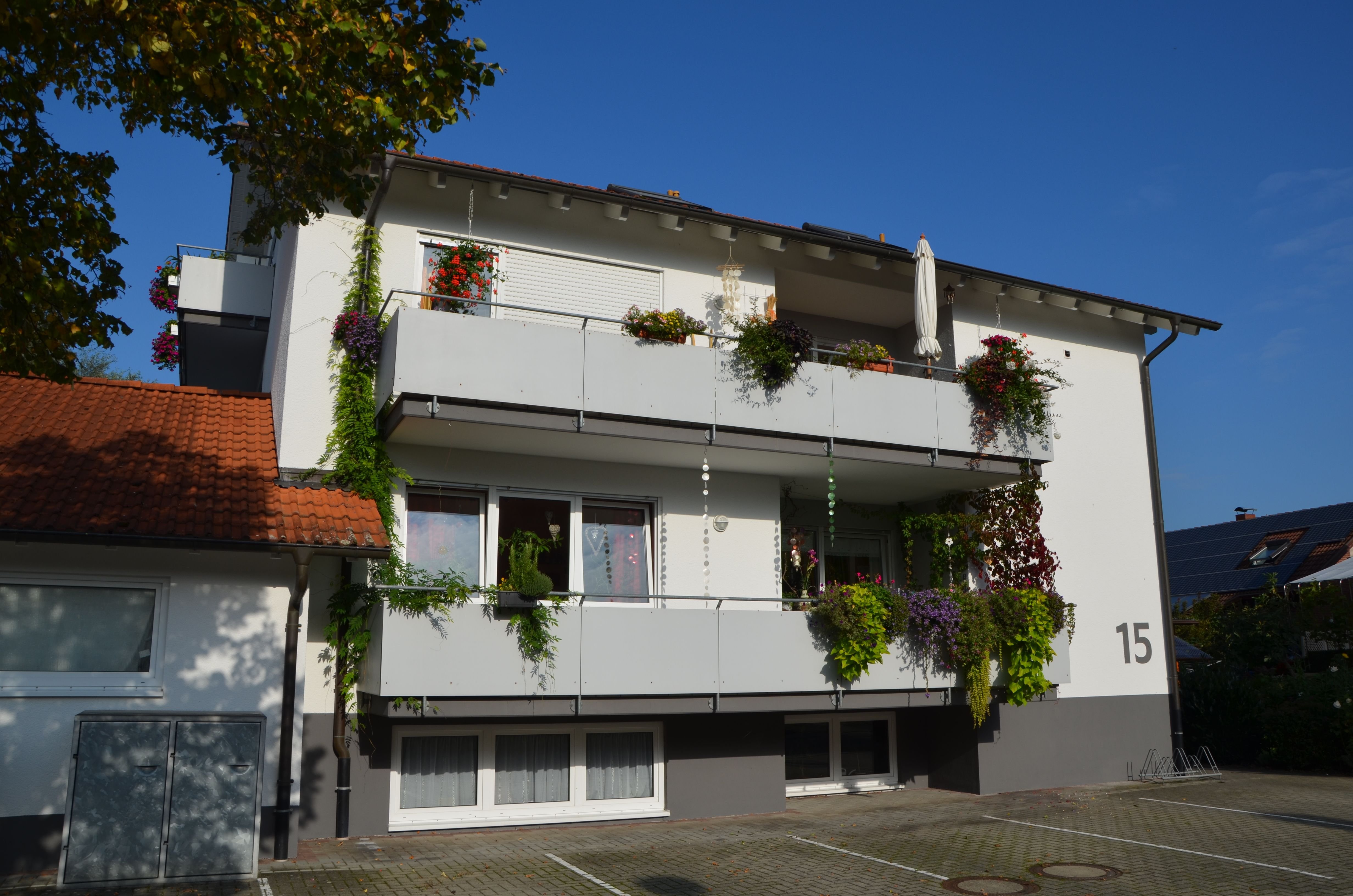 Wohnung zur Miete 850 € 2 Zimmer 78 m²<br/>Wohnfläche Ab sofort<br/>Verfügbarkeit Feldbergstraße 15 Willstätt Willstätt 77731