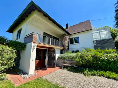 Einfamilienhaus zum Kauf 649.500 € 8,5 Zimmer 250,1 m² 2.099 m² Grundstück Bihlafingen Laupheim 88471