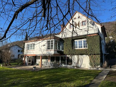 Villa zum Kauf 1.490.000 € 11 Zimmer 291 m² 1.845 m² Grundstück Grenzach Grenzach-Wyhlen 79639