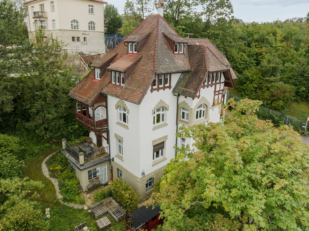 Villa zum Kauf 14 Zimmer 429,1 m²<br/>Wohnfläche 752 m²<br/>Grundstück Heslach Stuttgart / Stuttgart-West 70197