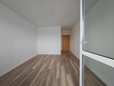 Wohnung zur Miete 246 € 2 Zimmer 41 m² 4. Geschoss Marie-Tilch-Straße 19 Hutholz 645 Chemnitz 09123