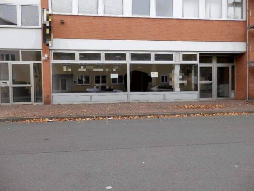 Laden zur Miete 2.496 € 400 m² Verkaufsfläche Elze 31008