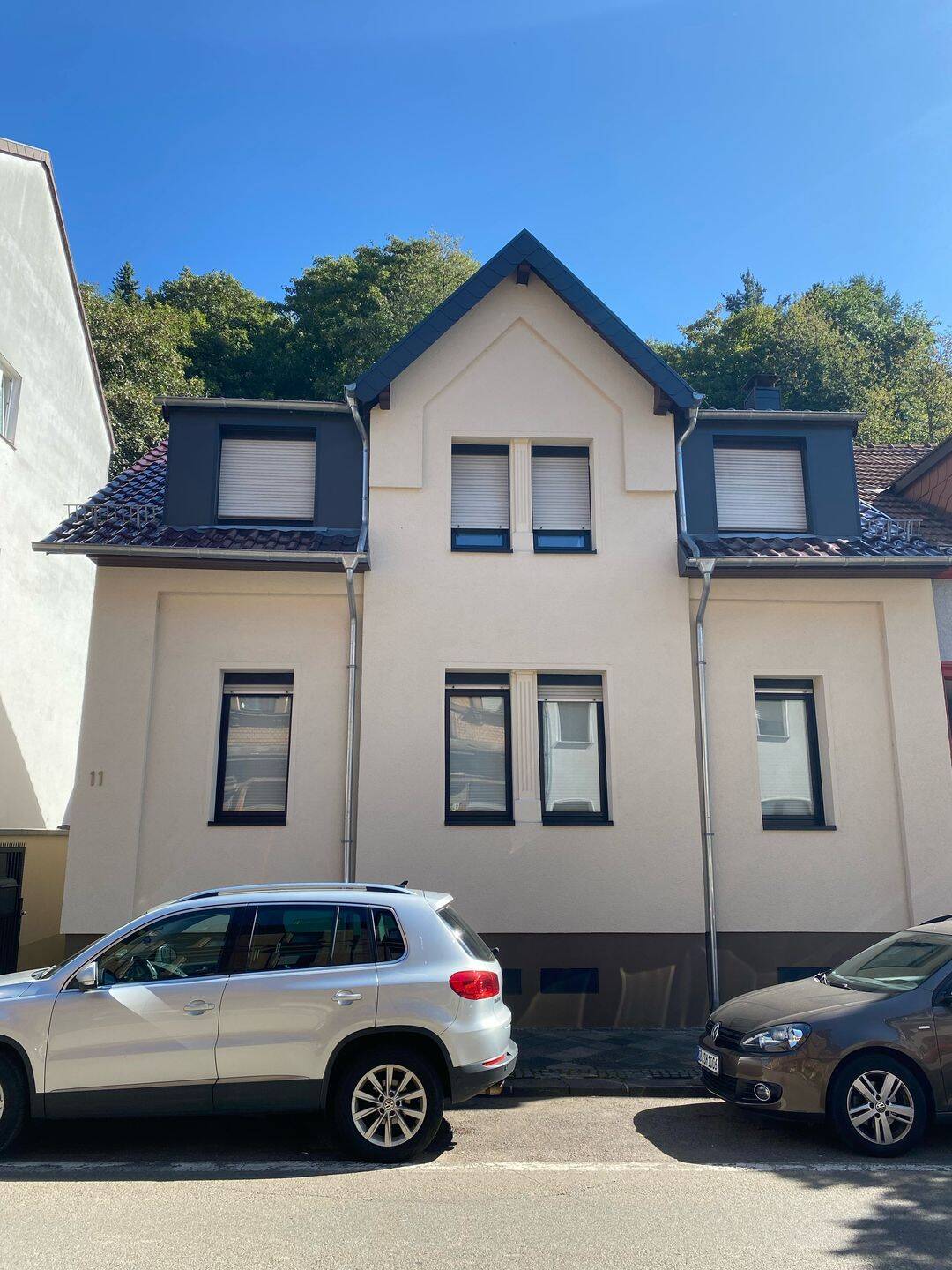 Kernsaniertes Einfamilienhaus in stadtnaher Lage – ideal auch für eine WG