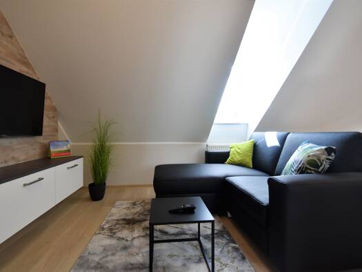 Wohnung zur Miete 995 € 2 Zimmer 45 m² Spessartstraße 30-32 Innenstadt Aschaffenburg 63743